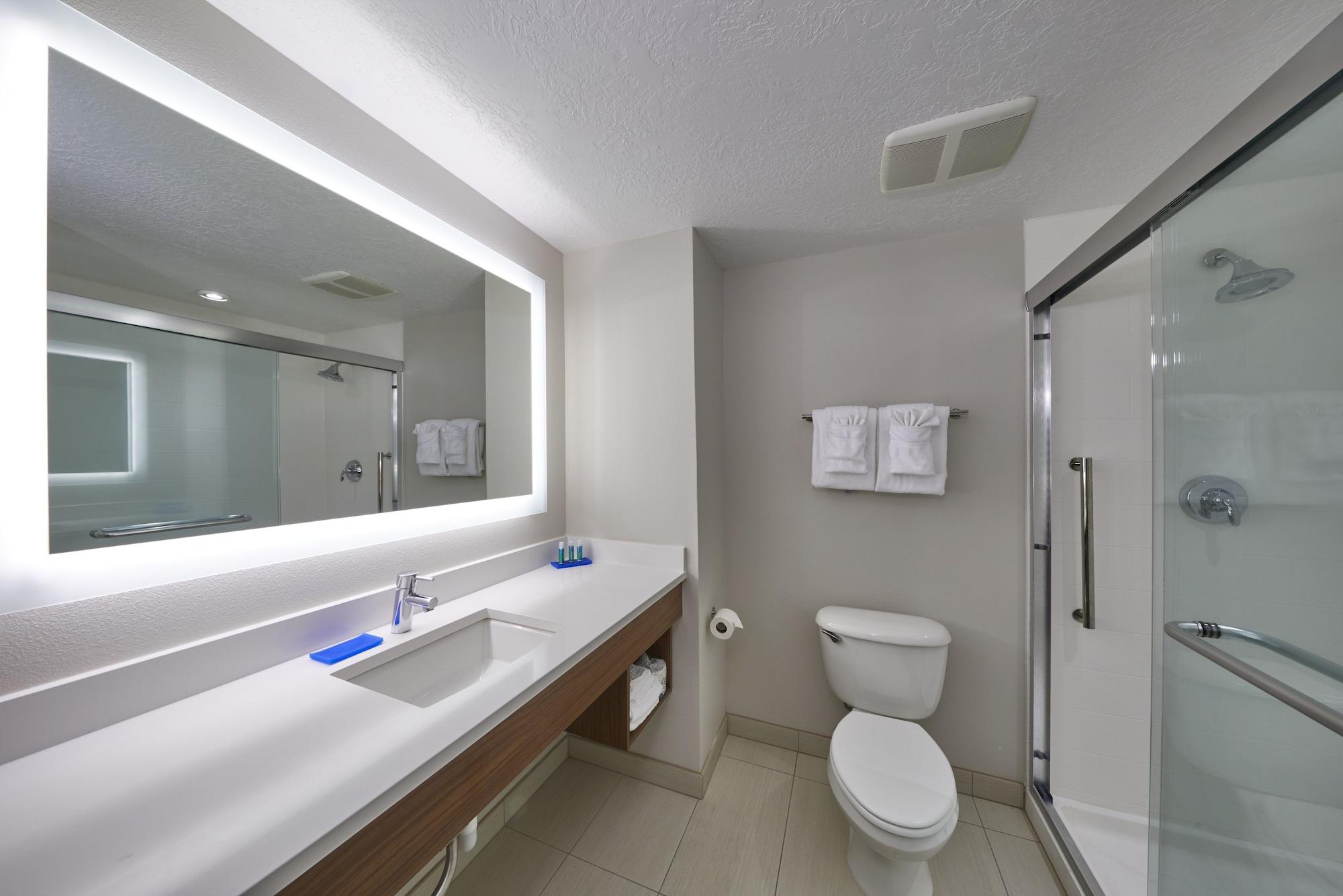 Holiday Inn Express & Suites - Hermiston Downtown By Ihg Exterior foto